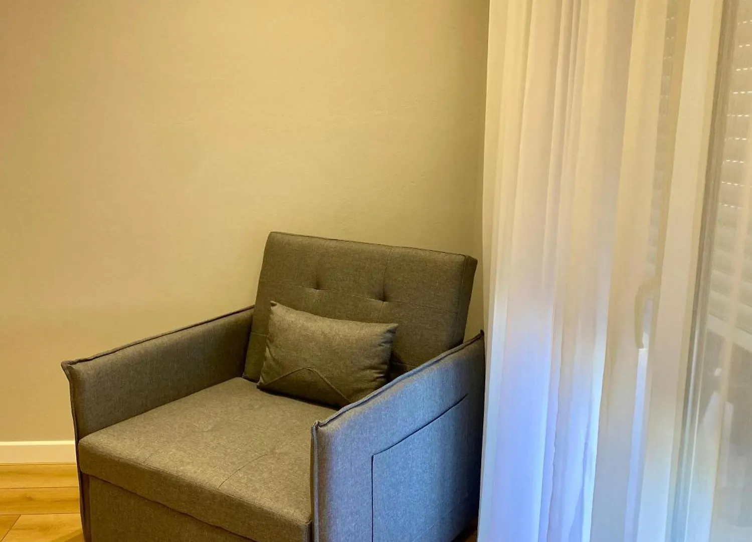 Flos Apartament Apartment Vlore 0*,  Albania